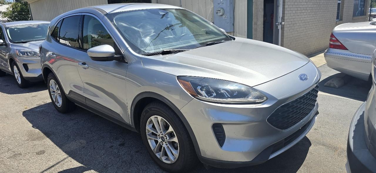 Ford Escape SE FWD 2021