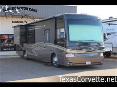 2014 Thor Motor Coach Palazzo  2014 Thor Motor Coach Palazzo