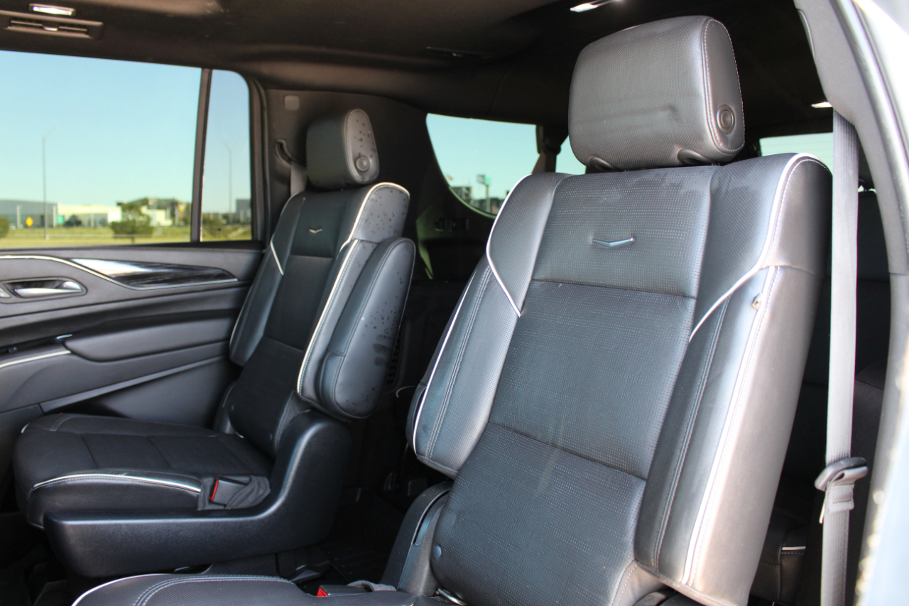 Cadillac Escalade ESV 4WD 4dr Sport 2021