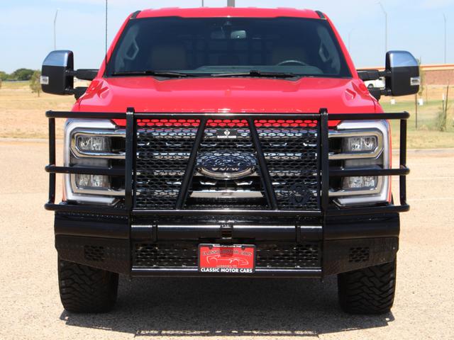 2025 Ford F-350 Super Duty Lariat Crew Cab 4WD