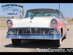 1956 Ford Victoria 