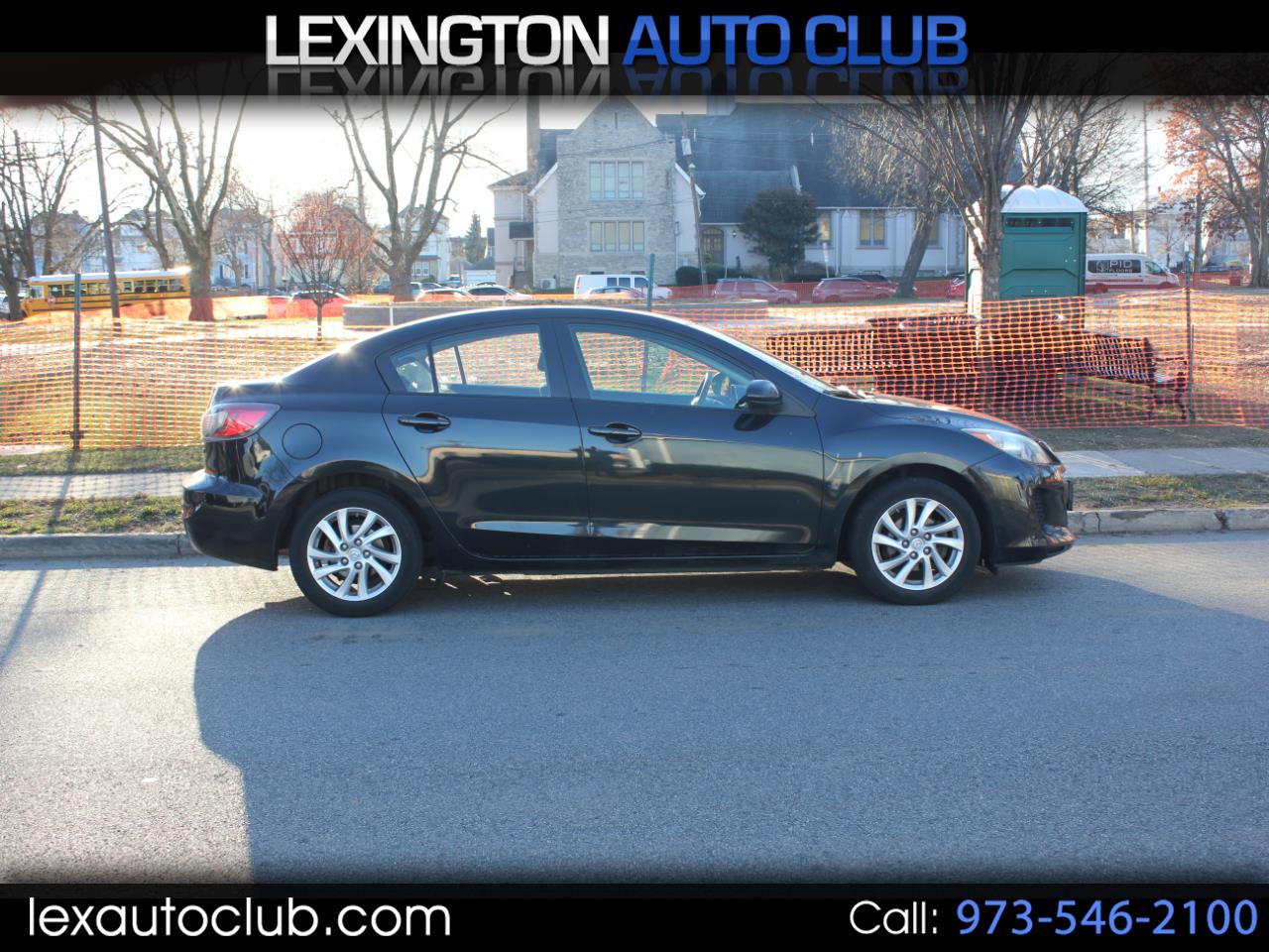 2012 Mazda MAZDA3 i Touring 4-door