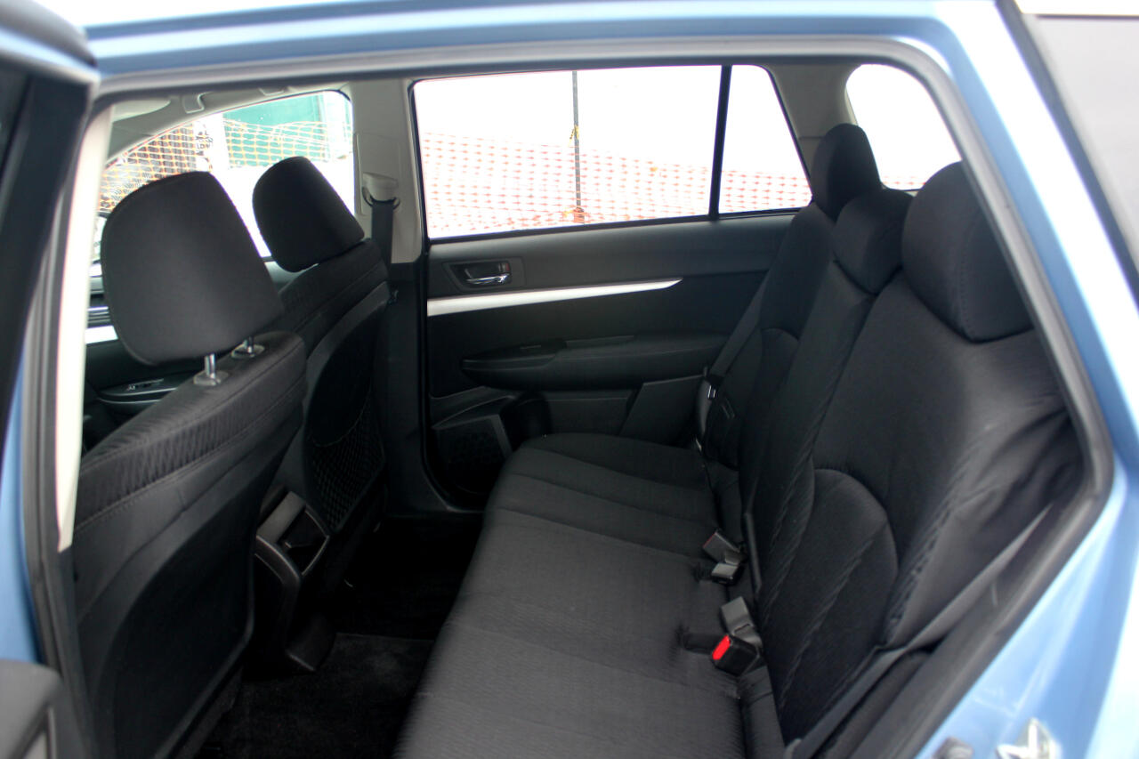 Subaru Outback 2.5i Premium 2011