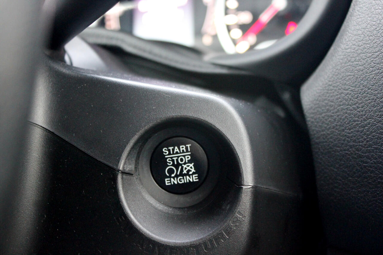 Jeep Renegade Latitude 4WD 2015