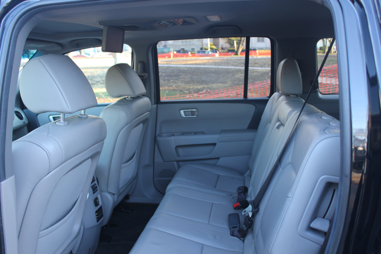 Honda Pilot EX-L 4WD 5-Spd AT with DVD 2014