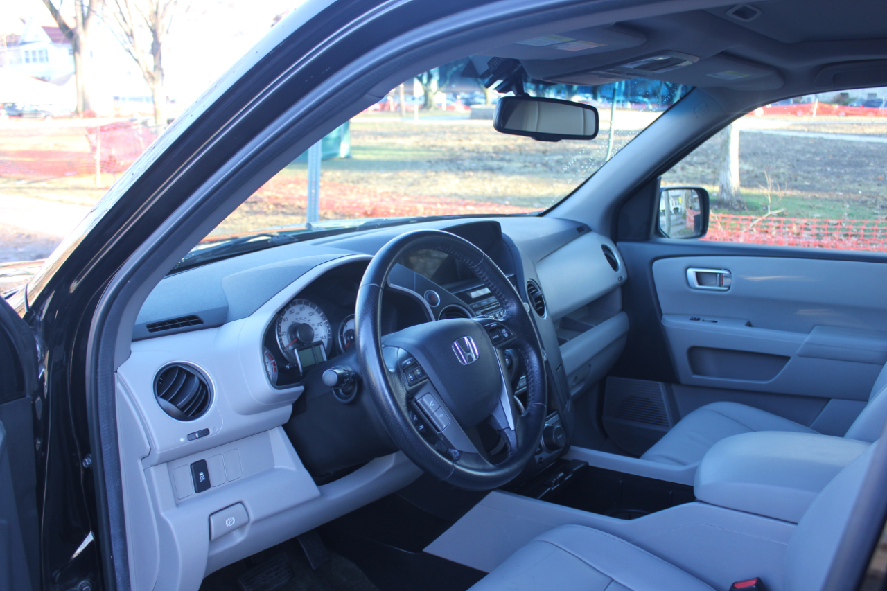 Honda Pilot EX-L 4WD 5-Spd AT with DVD 2014