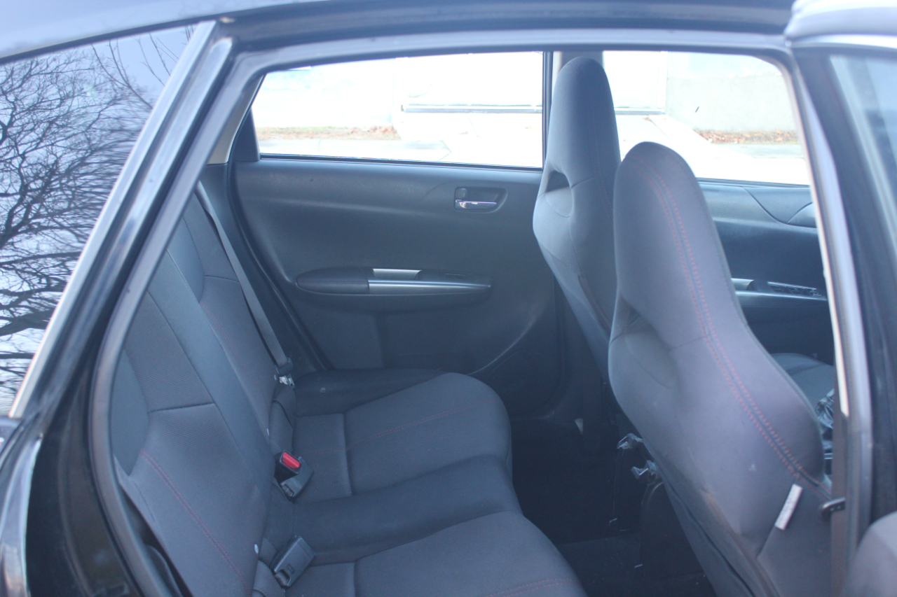 Subaru Impreza WRX 5-Door 2012