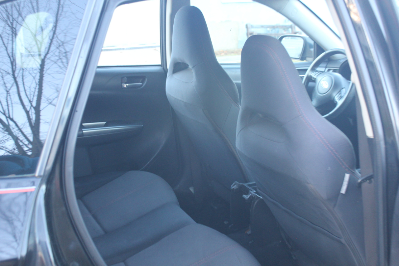 Subaru Impreza WRX 5-Door 2012