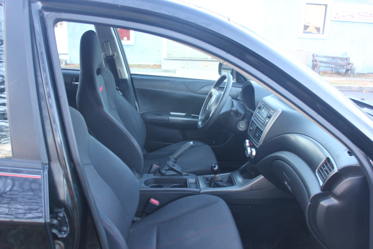 Subaru Impreza WRX 5-Door 2012