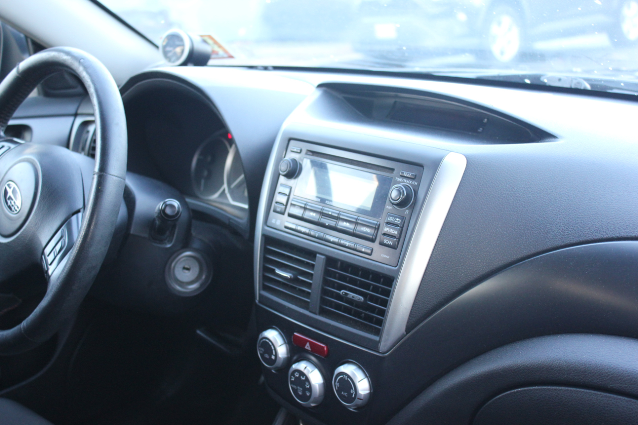 Subaru Impreza WRX 5-Door 2012