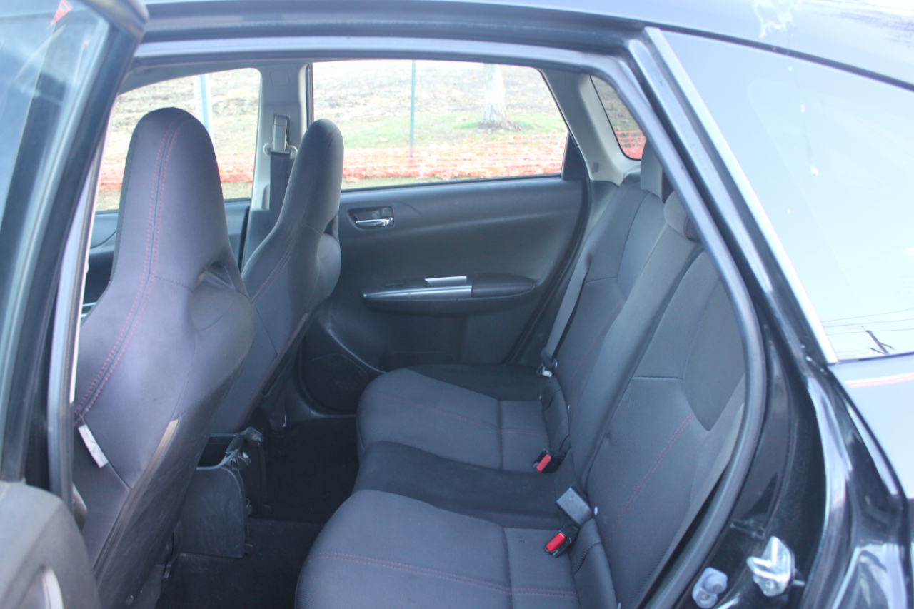 Subaru Impreza WRX 5-Door 2012