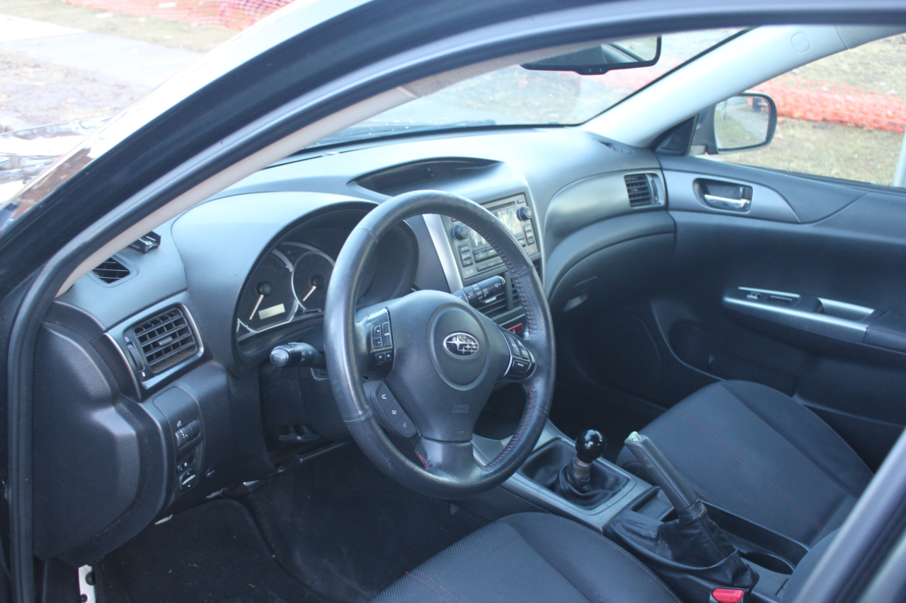 Subaru Impreza WRX 5-Door 2012