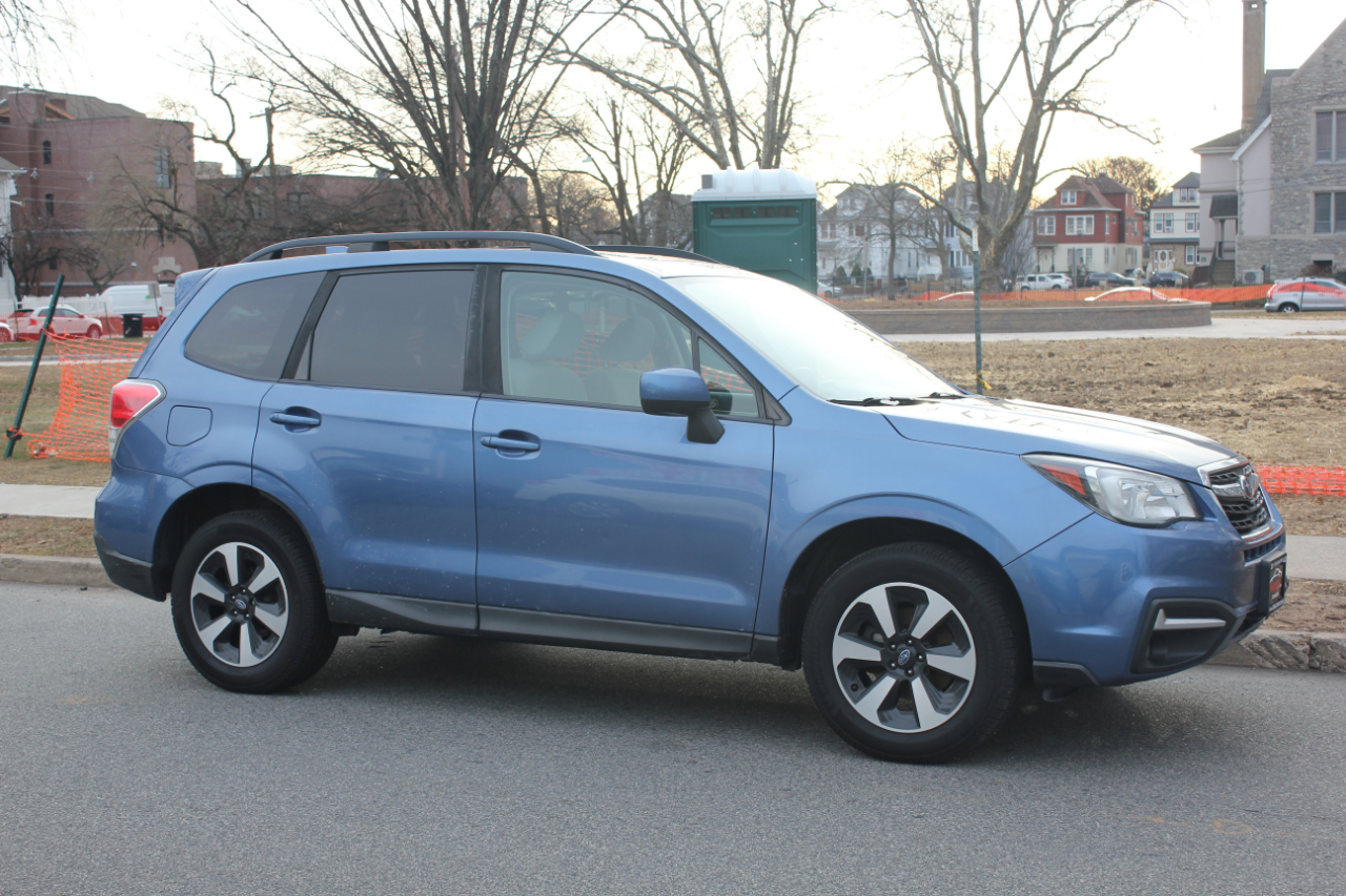 Subaru Forester 2.5i Premium PZEV CVT 2018