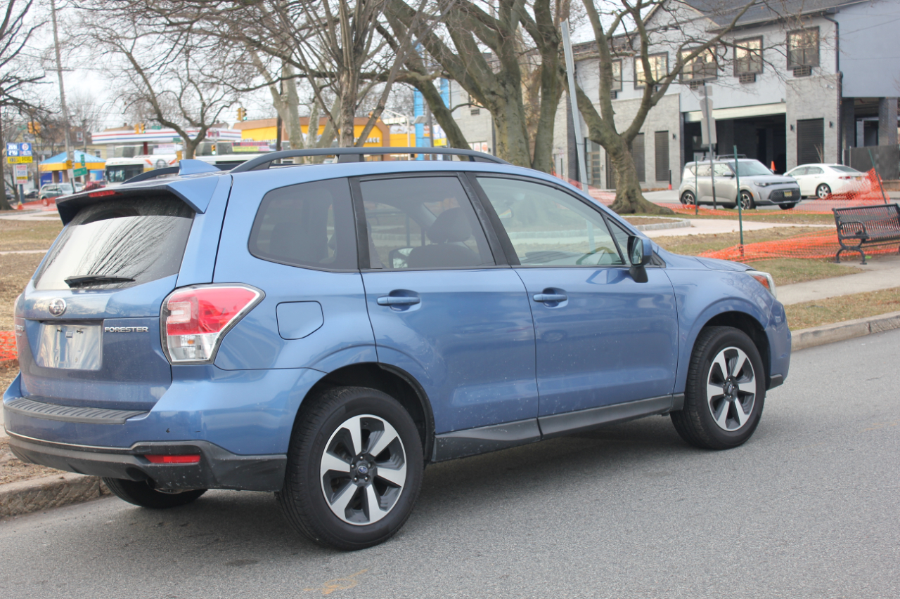 Subaru Forester 2.5i Premium PZEV CVT 2018