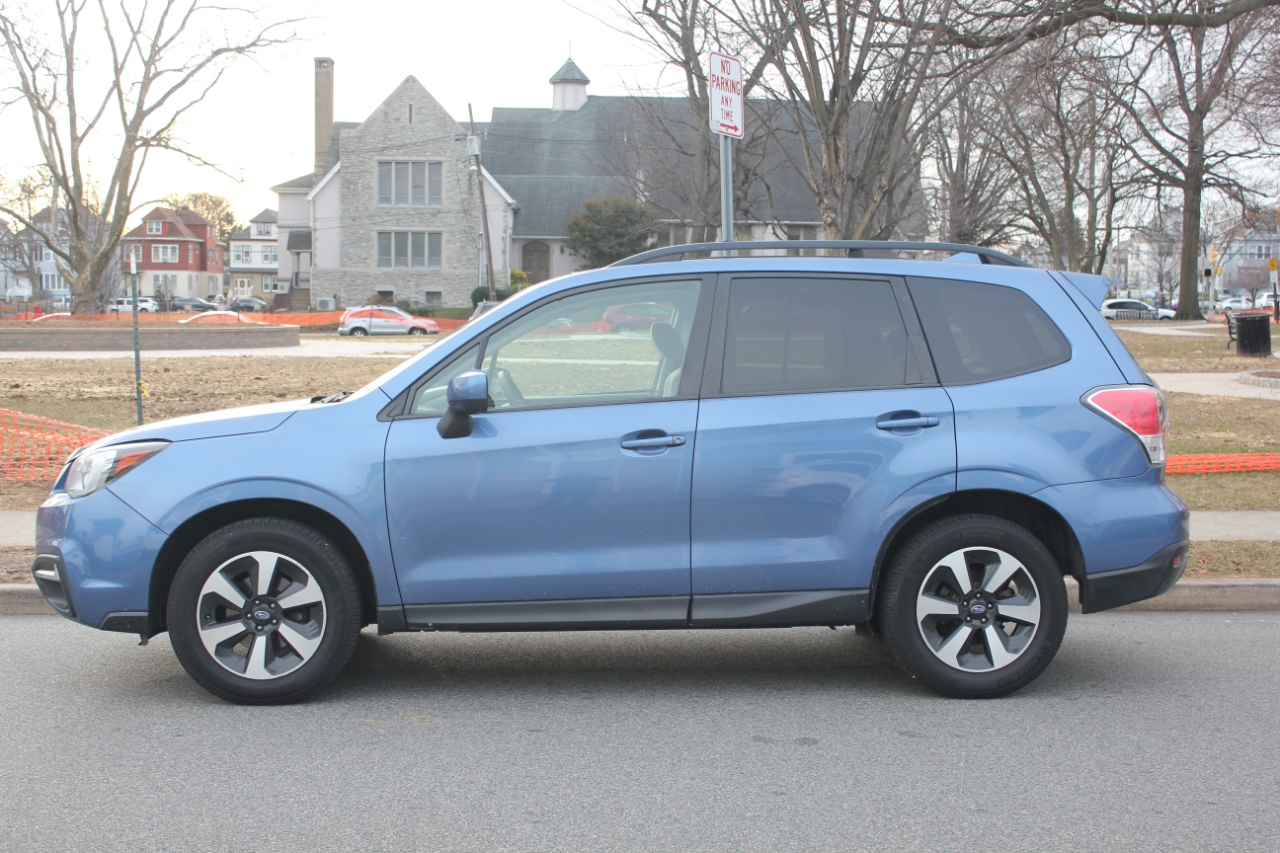 Subaru Forester 2.5i Premium PZEV CVT 2018