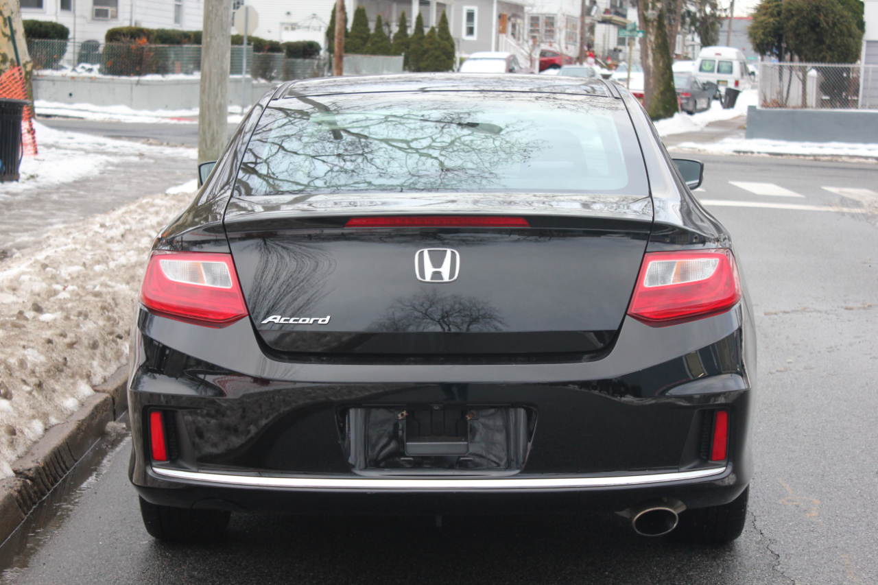Honda Accord LX-S Coupe 6-Spd MT 2015