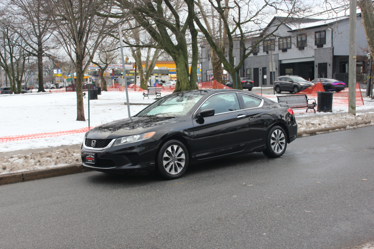 Honda Accord LX-S Coupe 6-Spd MT 2015
