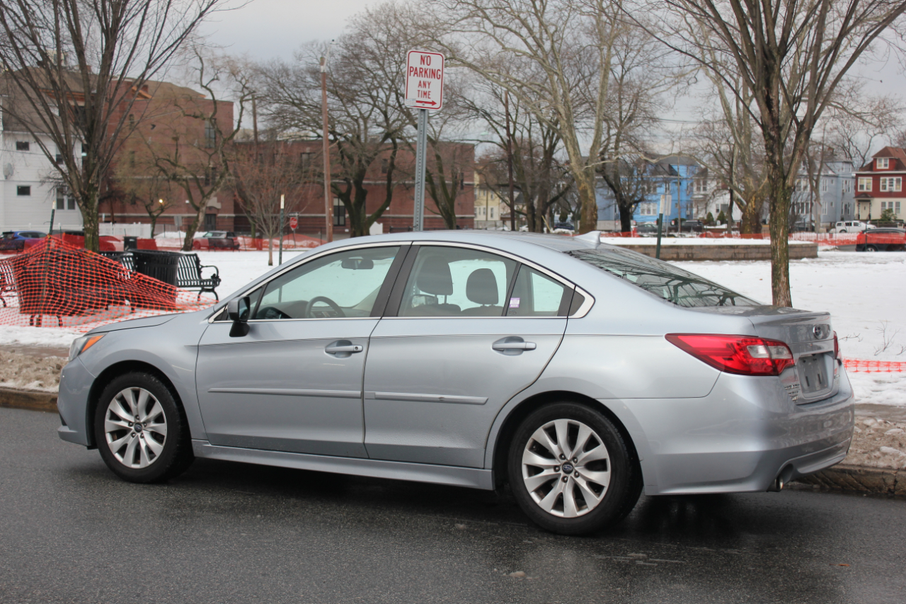 Subaru Legacy 2.5i Premium 2016