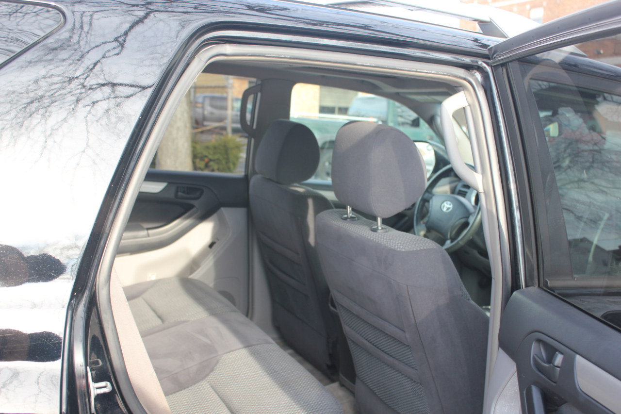 Toyota 4Runner SR5 4WD 2003