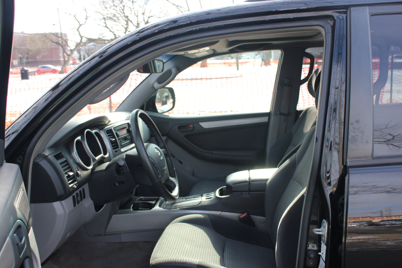 Toyota 4Runner SR5 4WD 2003