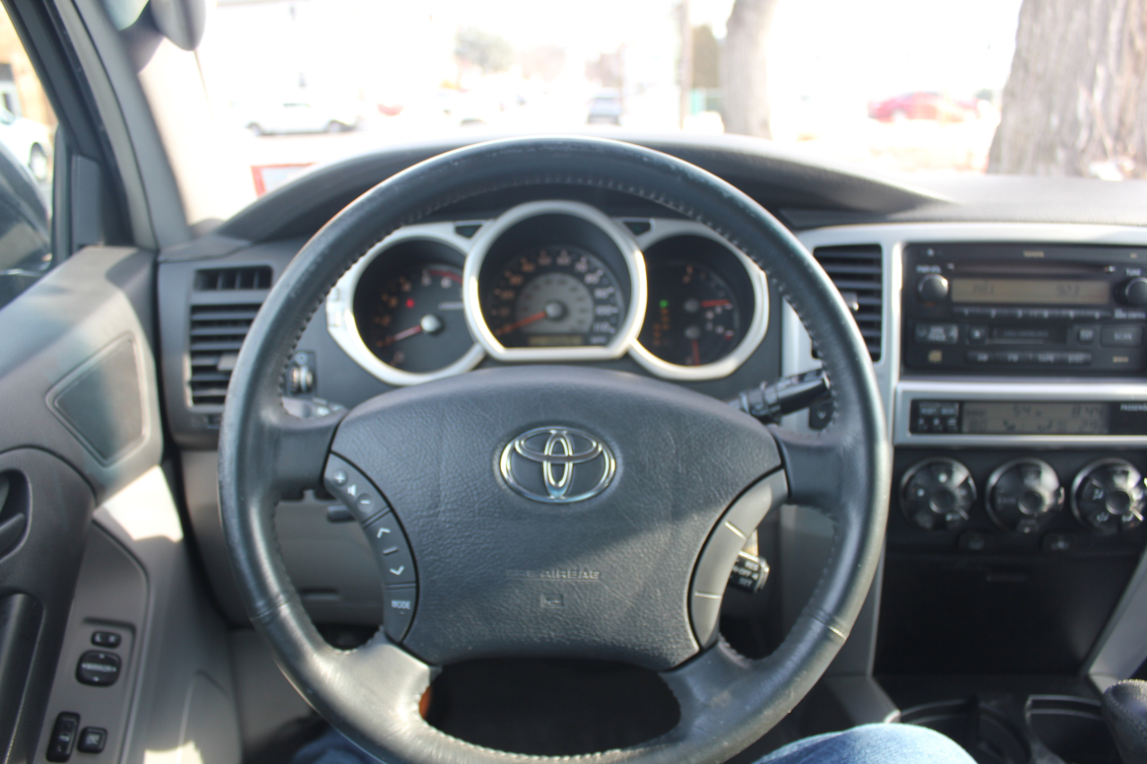 Toyota 4Runner SR5 4WD 2003