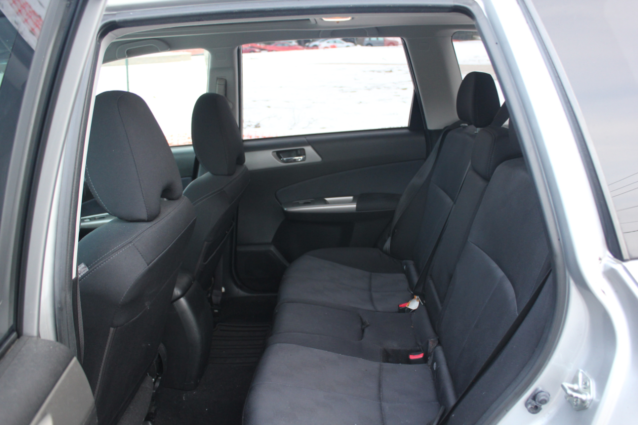Subaru Forester 2.5X Premium 2010