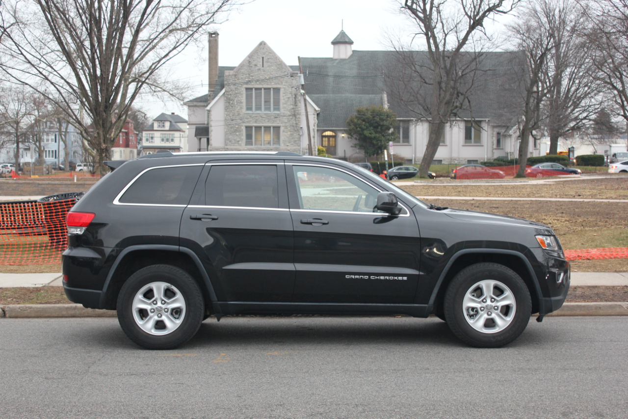 Jeep Grand Cherokee Laredo 4WD 2014