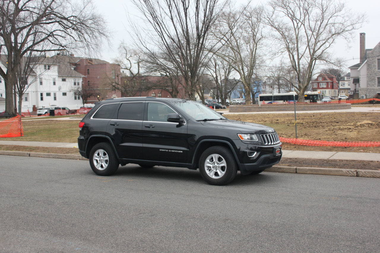 Jeep Grand Cherokee Laredo 4WD 2014