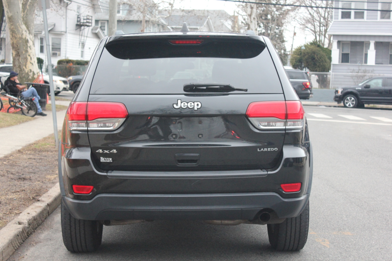 Jeep Grand Cherokee Laredo 4WD 2014