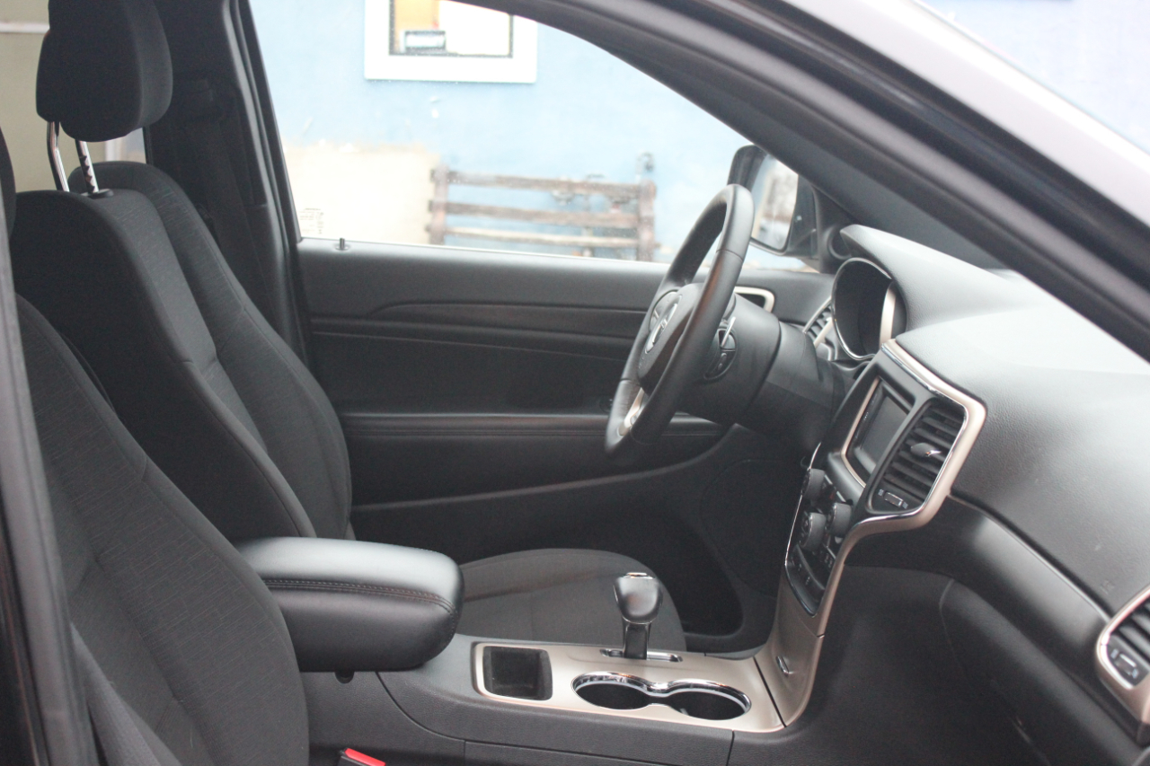 Jeep Grand Cherokee Laredo 4WD 2014