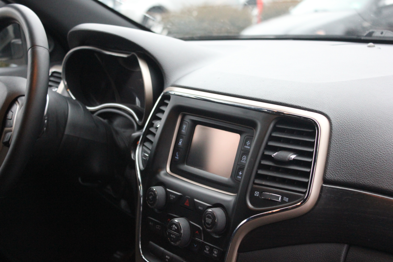 Jeep Grand Cherokee Laredo 4WD 2014