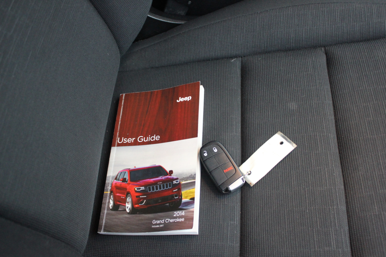 Jeep Grand Cherokee Laredo 4WD 2014