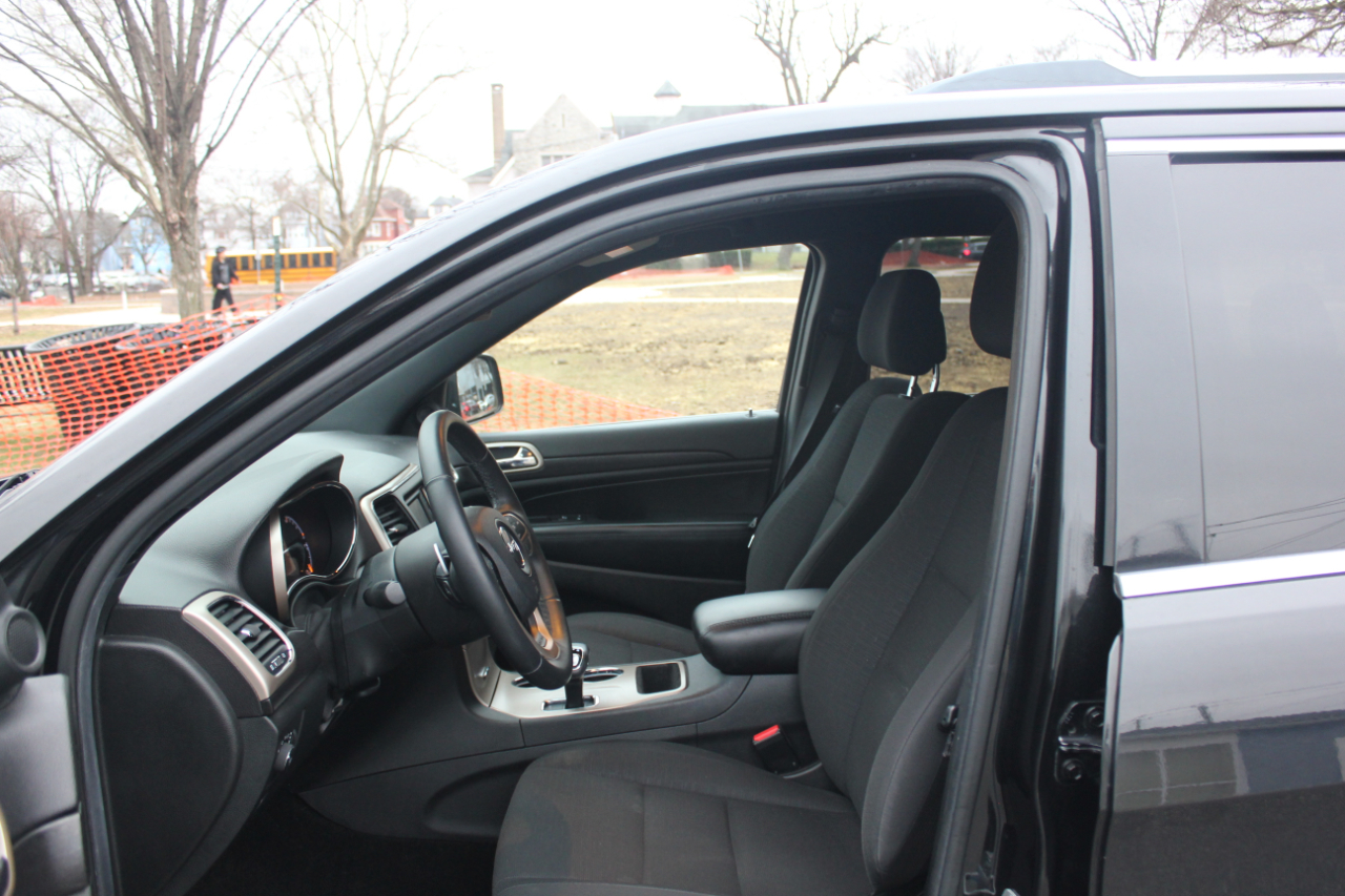 Jeep Grand Cherokee Laredo 4WD 2014