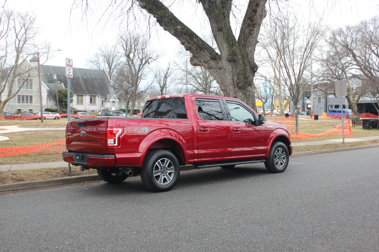 Ford F-150 XLT SuperCrew 5.5-ft. Bed 4WD 2016