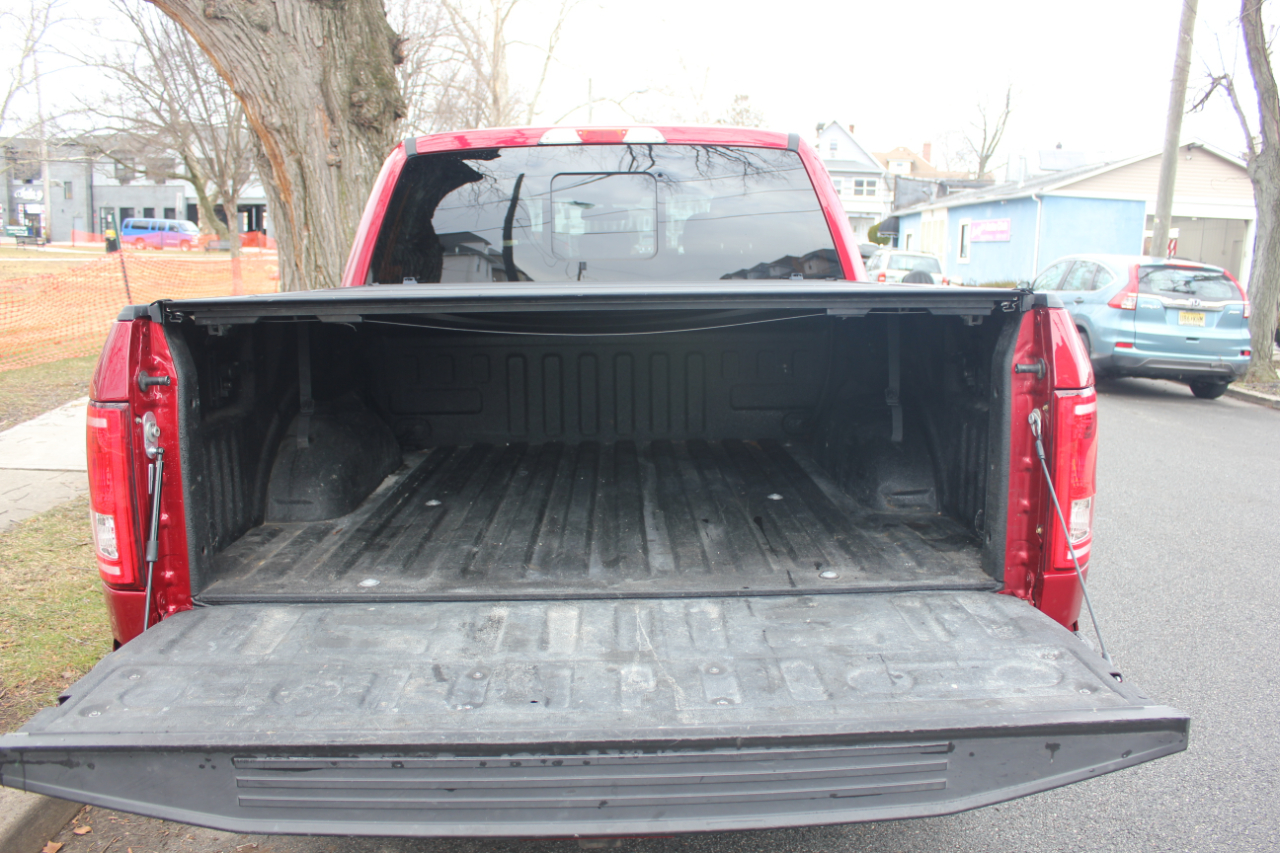 Ford F-150 XLT SuperCrew 5.5-ft. Bed 4WD 2016