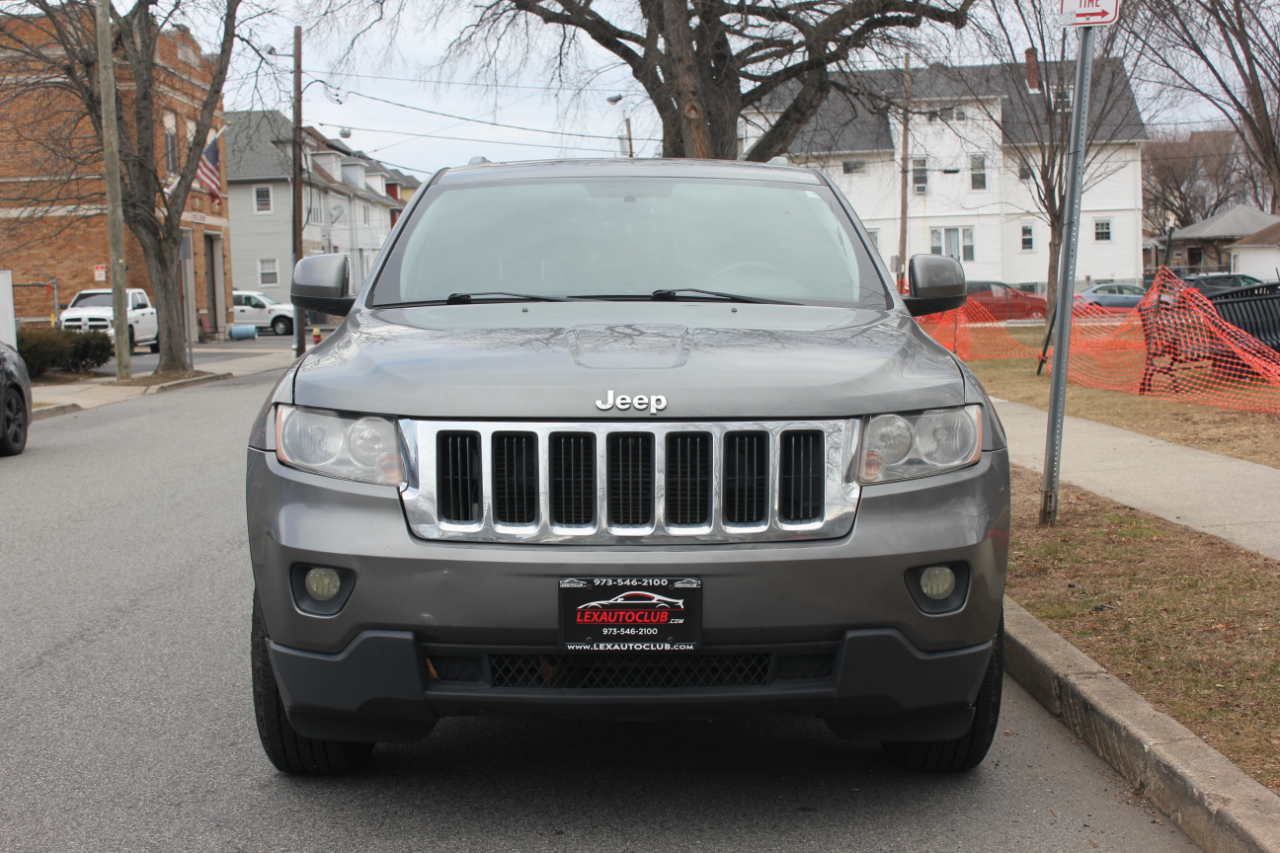 Jeep Grand Cherokee Laredo 4WD 2012