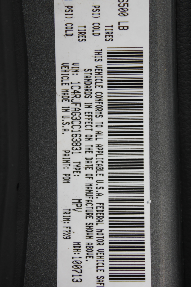 Jeep Grand Cherokee Laredo 4WD 2012