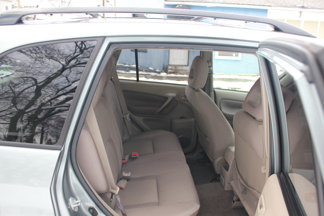 Toyota RAV4 4WD 2005