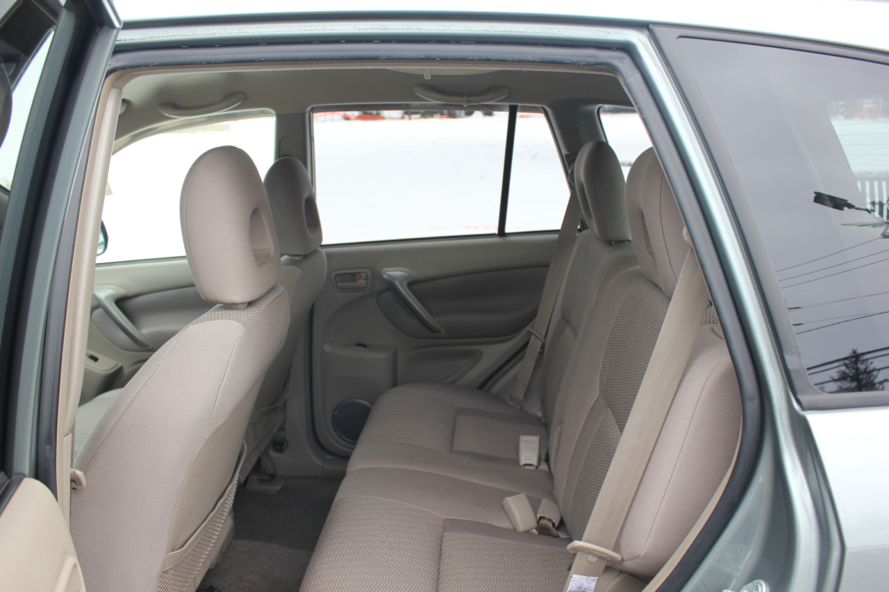 Toyota RAV4 4WD 2005