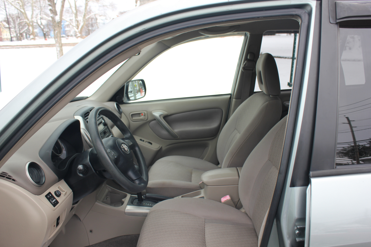 Toyota RAV4 4WD 2005