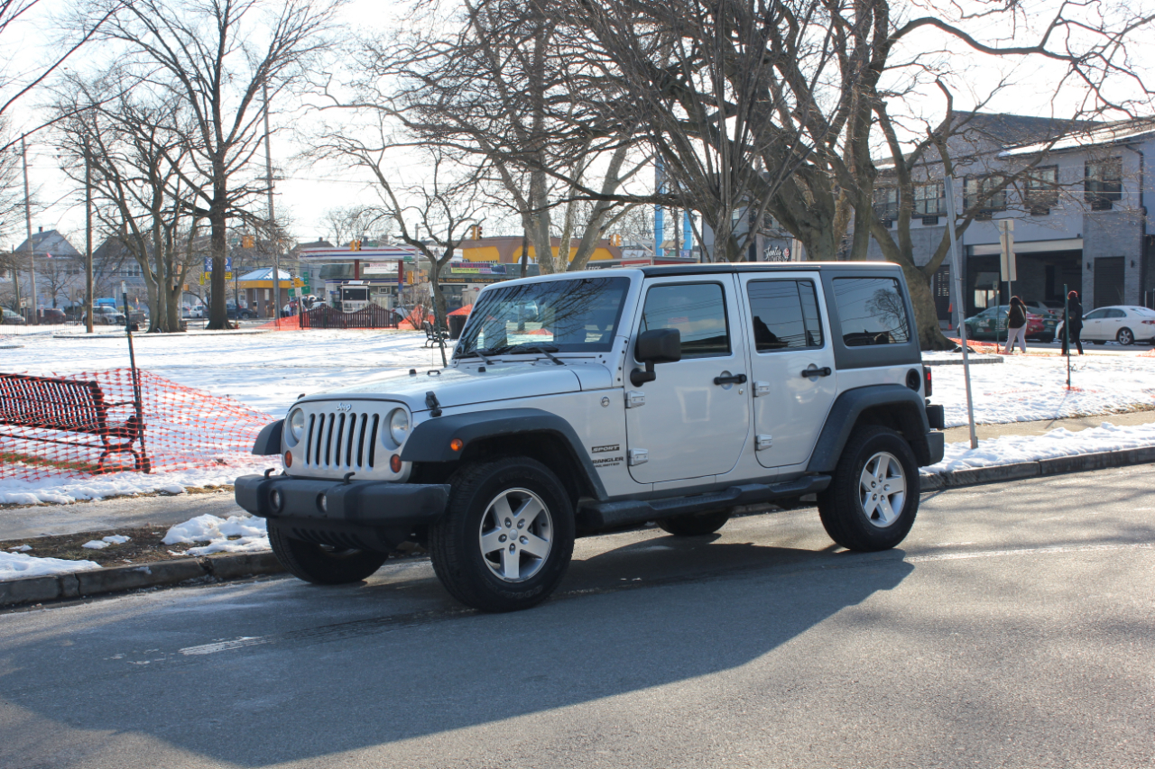 Jeep Wrangler Unlimited Sport 4WD 2012