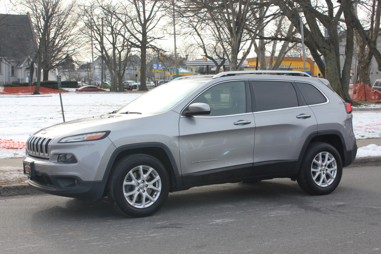 Jeep Cherokee Latitude 4WD 2015