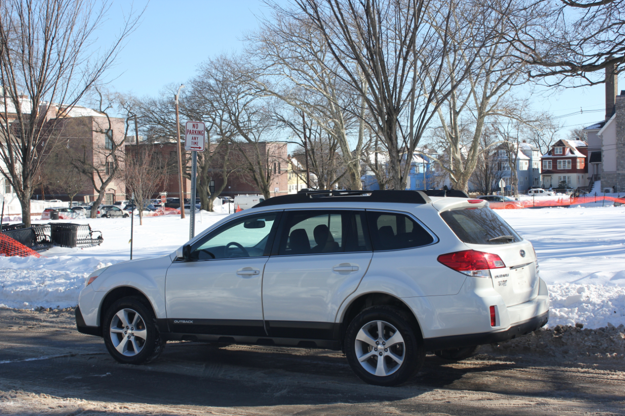 Subaru Outback 3.6R Limited 2014
