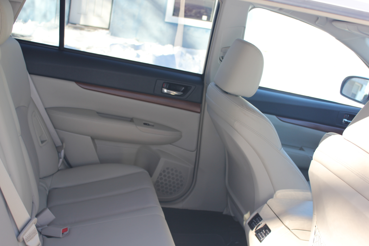 Subaru Outback 3.6R Limited 2014