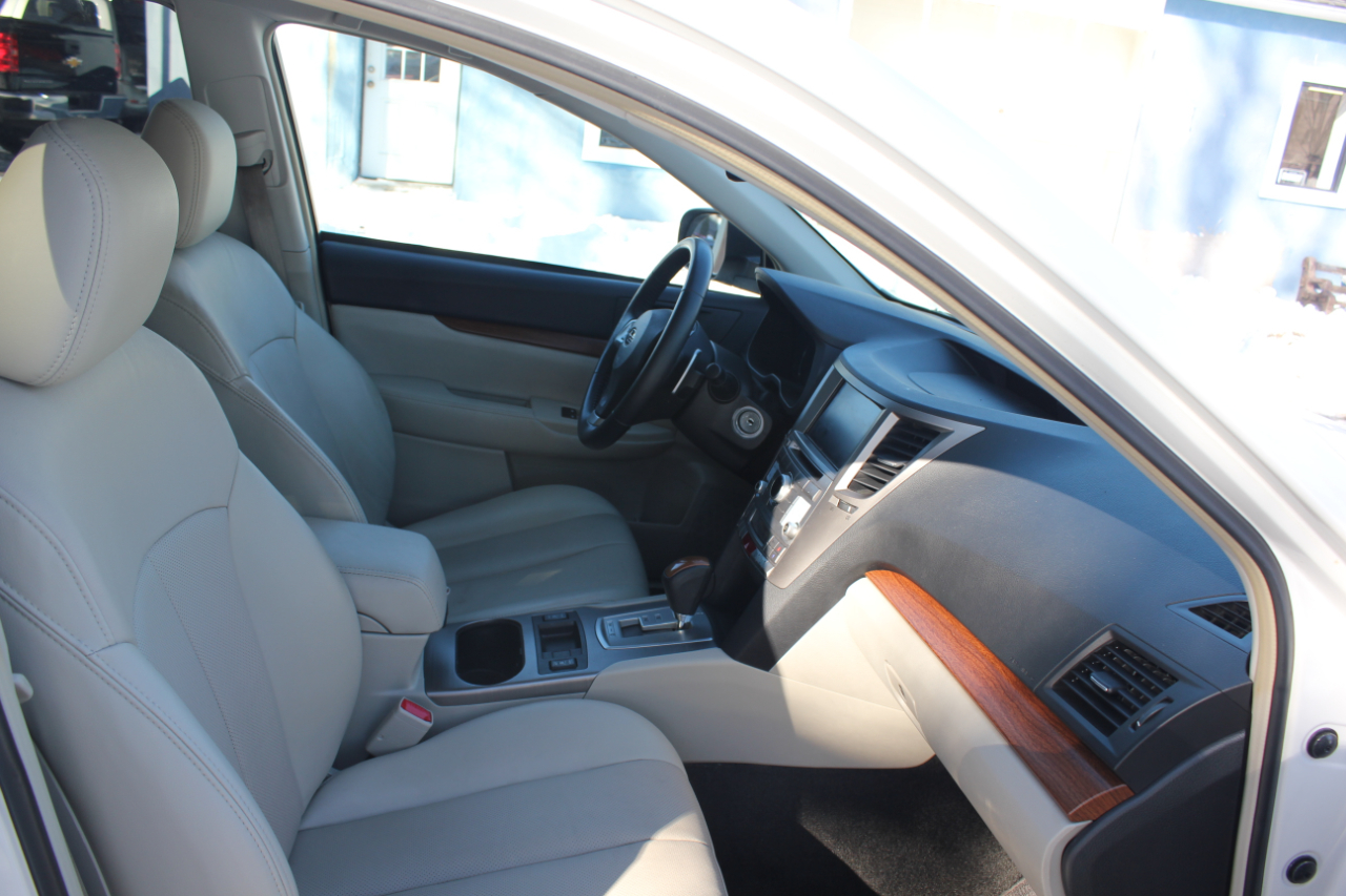 Subaru Outback 3.6R Limited 2014