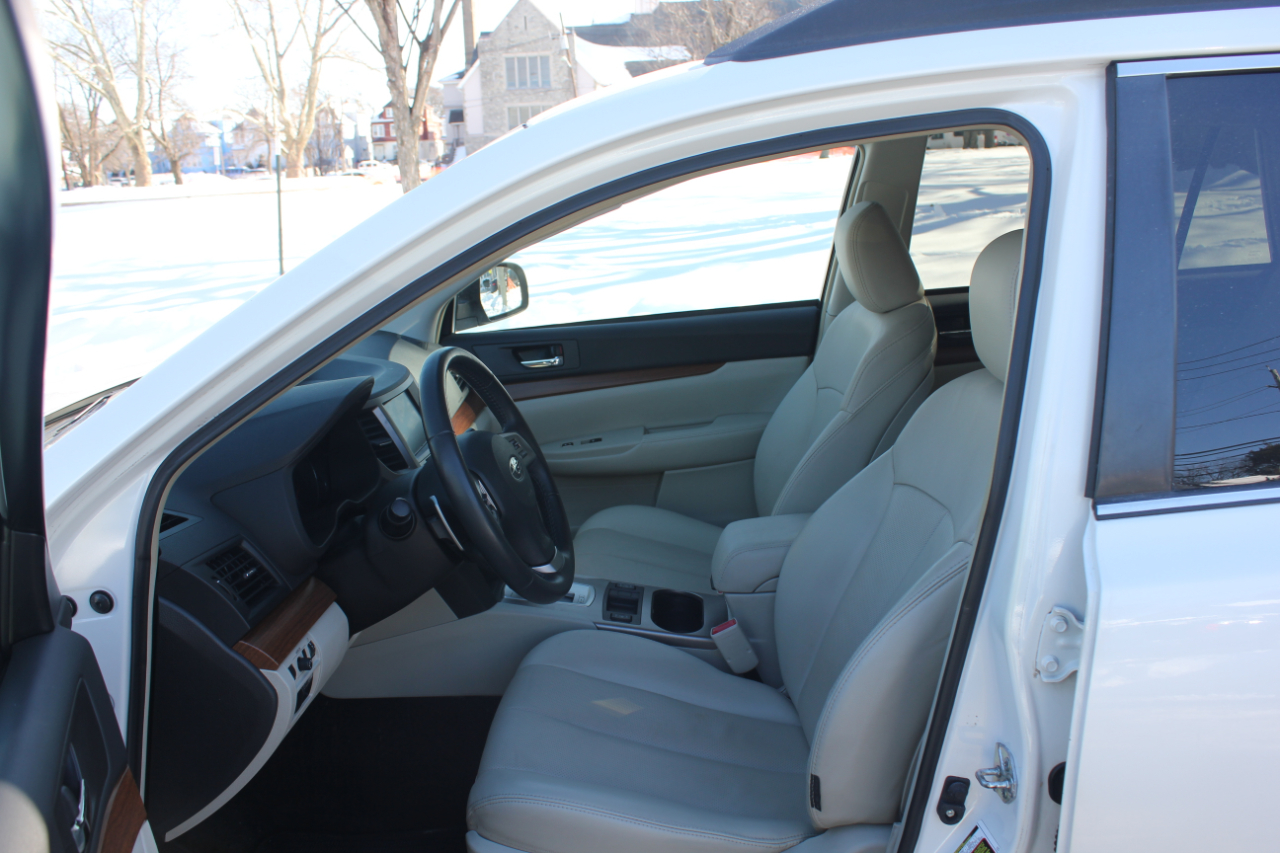 Subaru Outback 3.6R Limited 2014