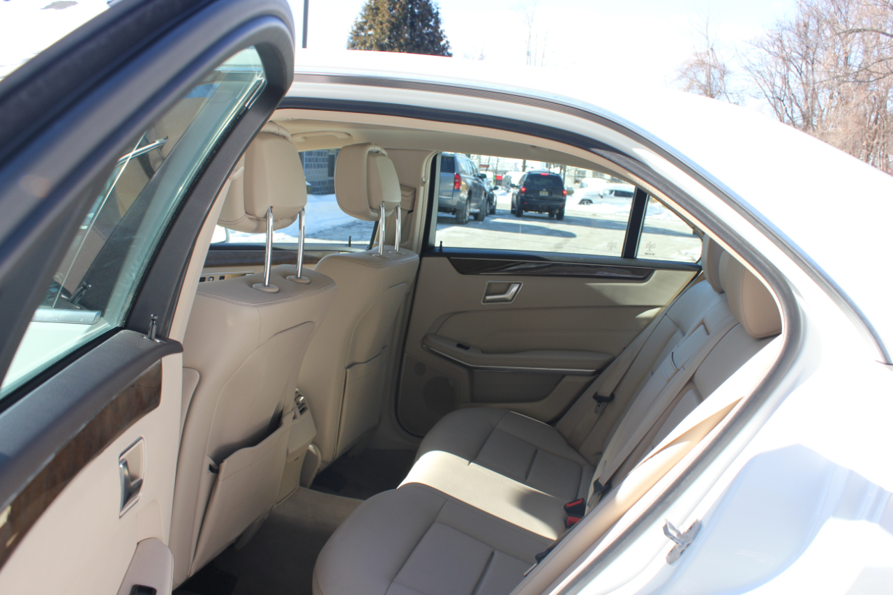 Mercedes-Benz E-Class E350 4MATIC Sedan 2014