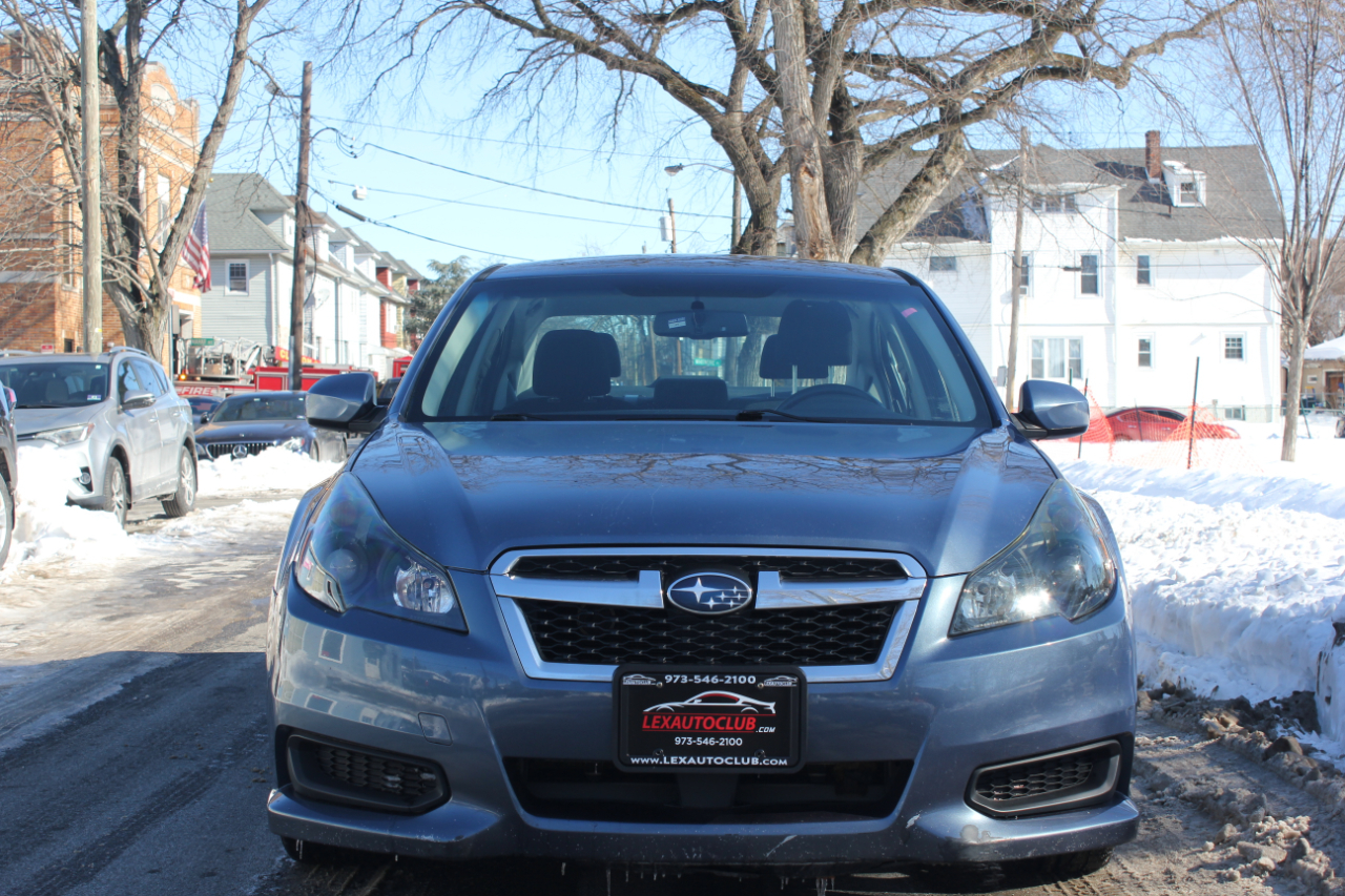Subaru Legacy 2.5i Premium 2013