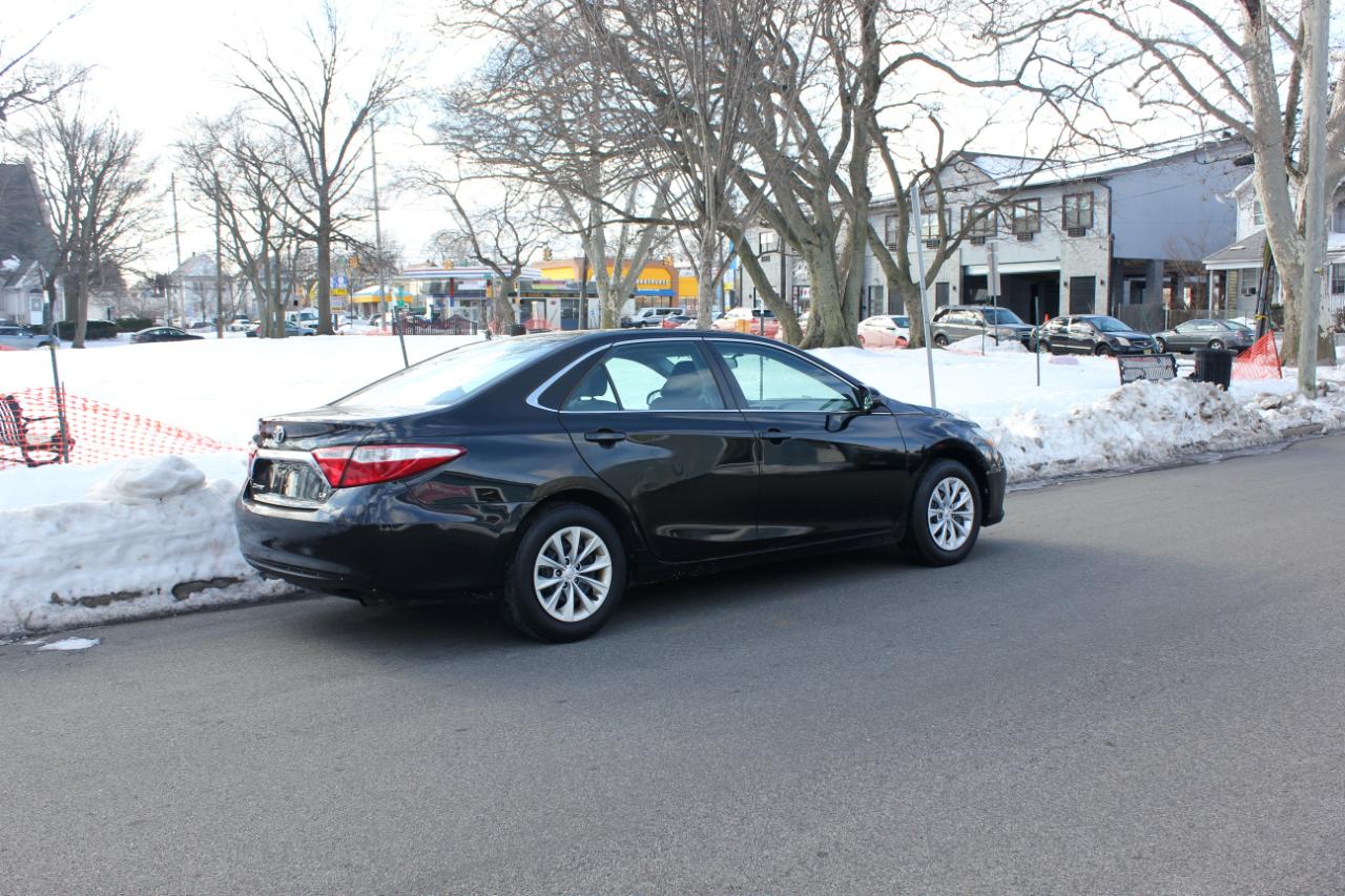 Toyota Camry LE 2015