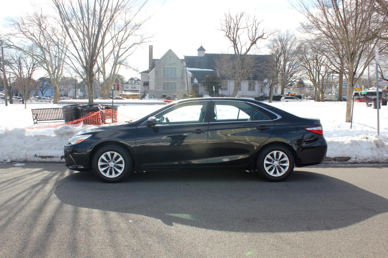 Toyota Camry LE 2015